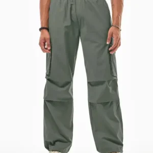 Men Regular Fit Green Polycotton Trousers